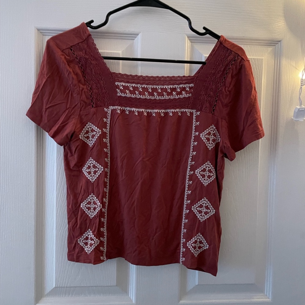 Burnt orange tee